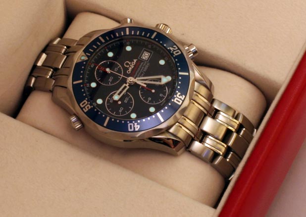 OMEGA男士机械表00\/57多少钱