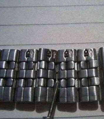 机械表的表带怎么拆